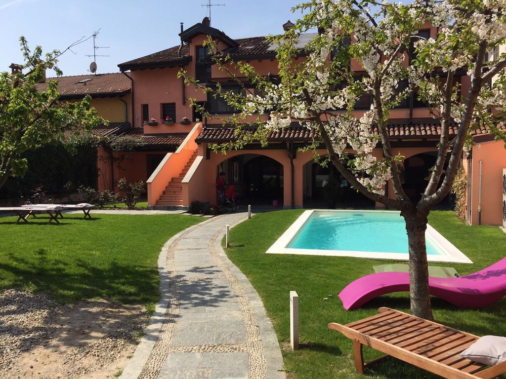 Casa Rosa Bed & Breakfast San Giuliano Milanese Bagian luar foto